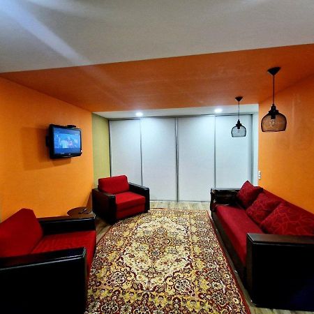 Comfort Iris Apart Chisinau Exterior photo